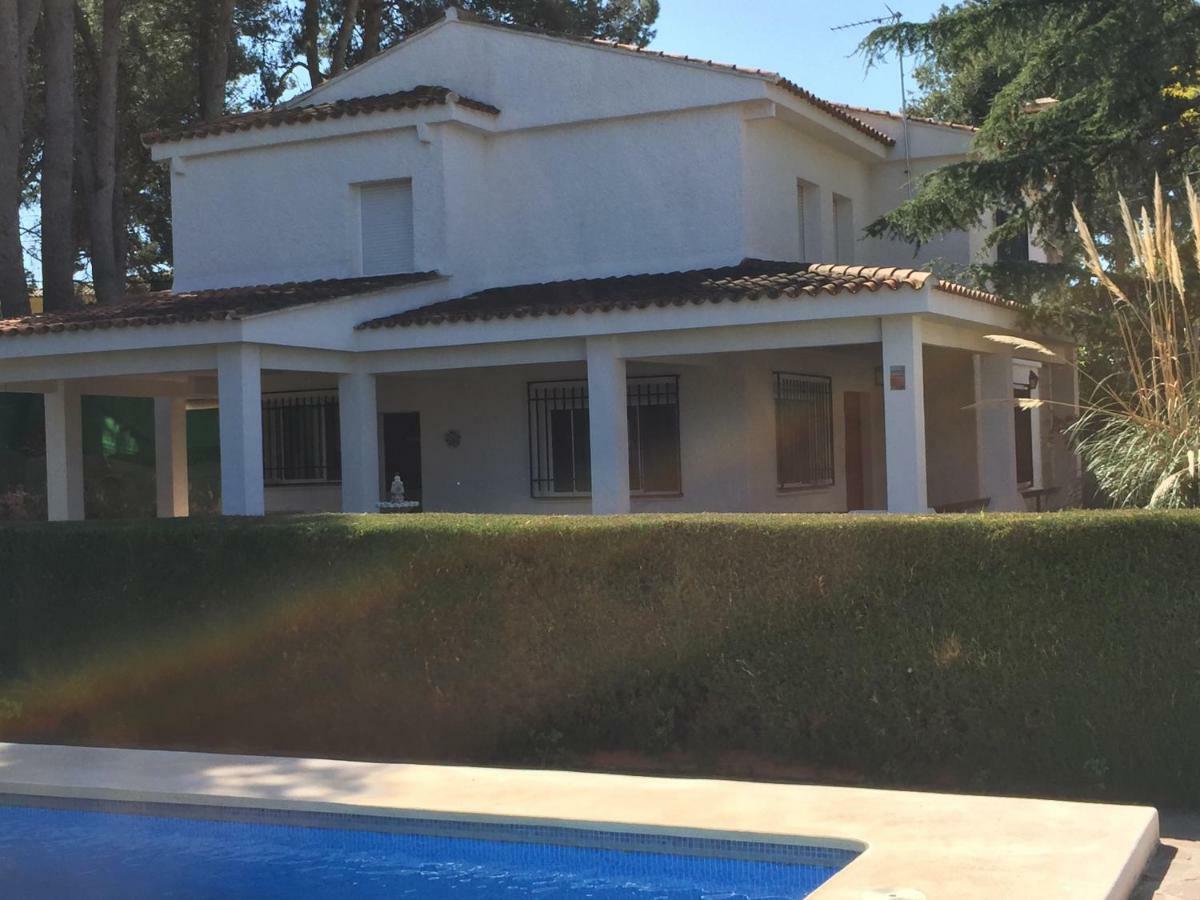 ホテルChalet Vedat Cerca De Valencia トレント エクステリア 写真